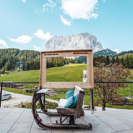 Hotel Plan De Gralba - Feel The Dolomites Сельва-ди-Валь-Гардена Экстерьер фото